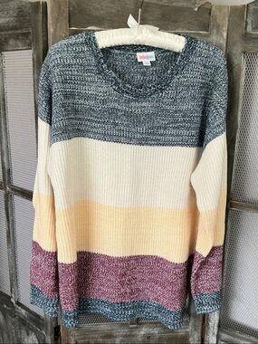 LuLaRoe Mariah sweater